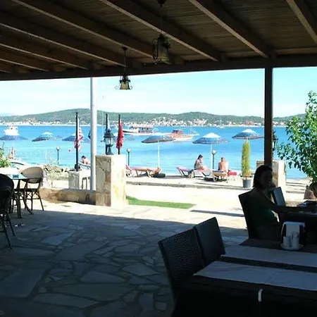 Cunda Deniz Ayvalik